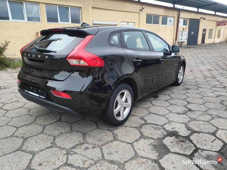 Świeżo sprowadzone V40 Diesel 2017 V40 podkarpackie Dębica