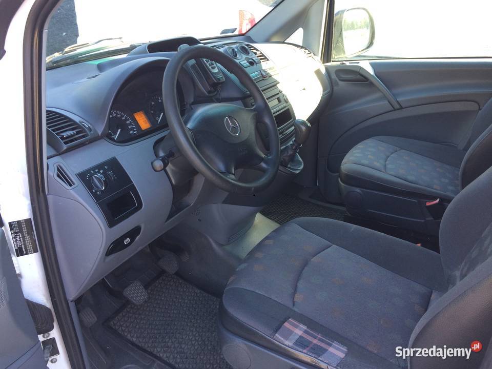 Mercedes Benz Vito 111CDI Długi Drzwi Hak Klima Samochody dostawcze Maszewo