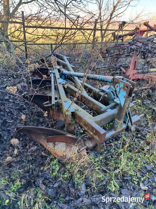 Pług 5 skibowy Unia Grudziądz Kutno