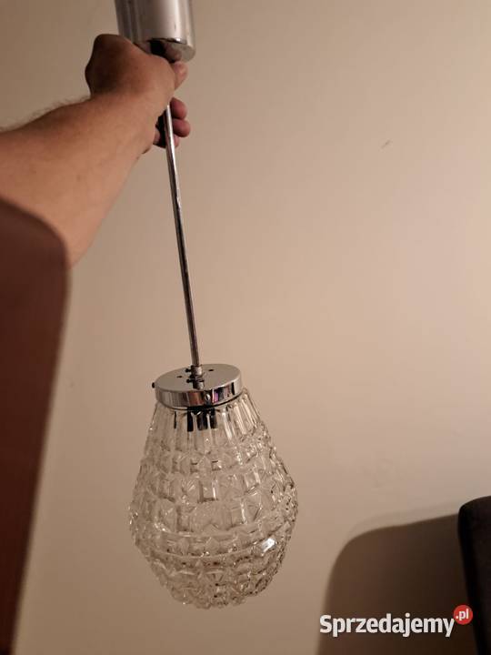 Retro lampa wisząca z 60 tych lat nazwa lampy