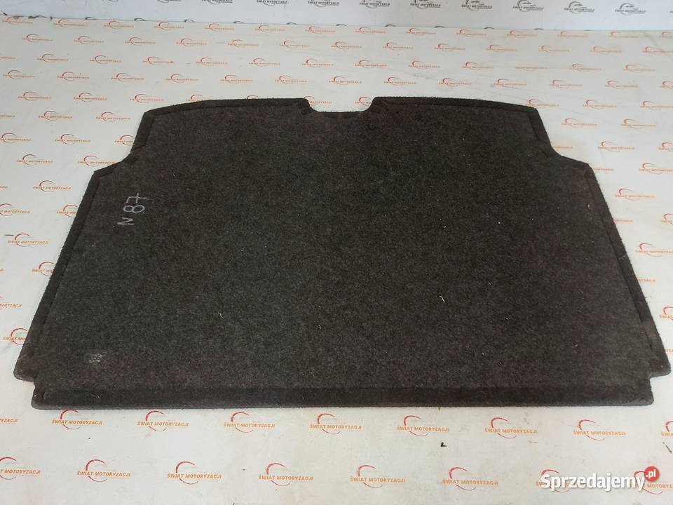 NISSAN JUKE F15 15r podłoga bagażnika