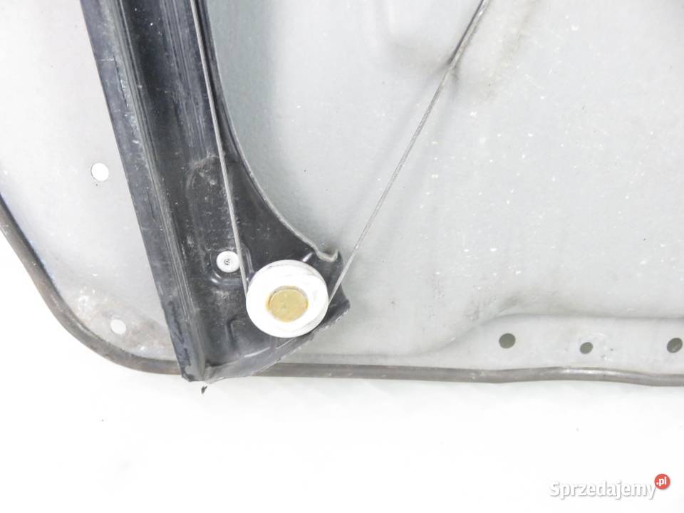 PODNOŚNIK SZYBY PRAWY PRZEDNI MERCEDES BCLASS sprzedam