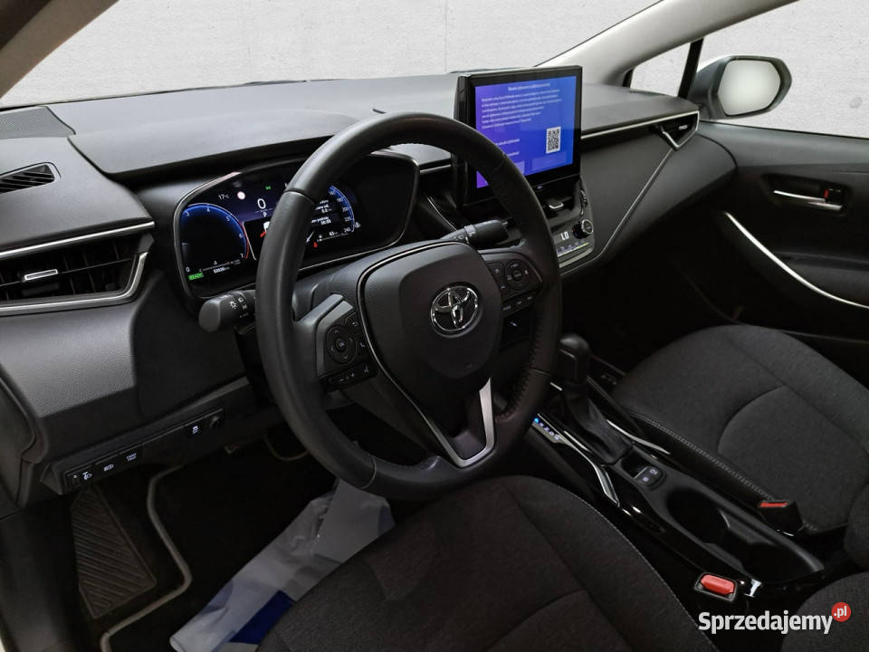 Toyota Corolla Seria E16 2012 biały Komorniki sprzedam