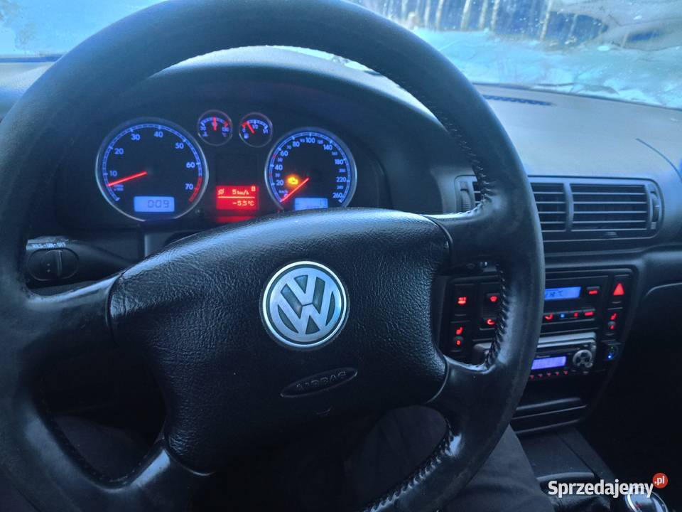 VOLKSWAGEN PASSAT 18 TURBO