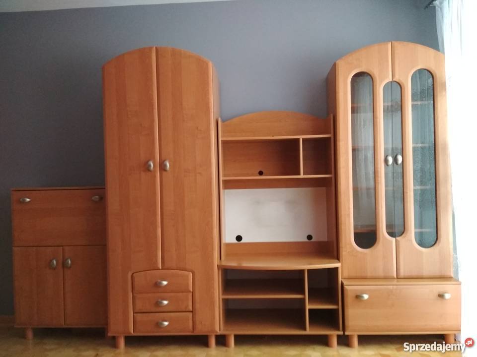 MEBLOŚCIANKA MŁODZIEŻOWA STAN Mińsk Mazowiecki