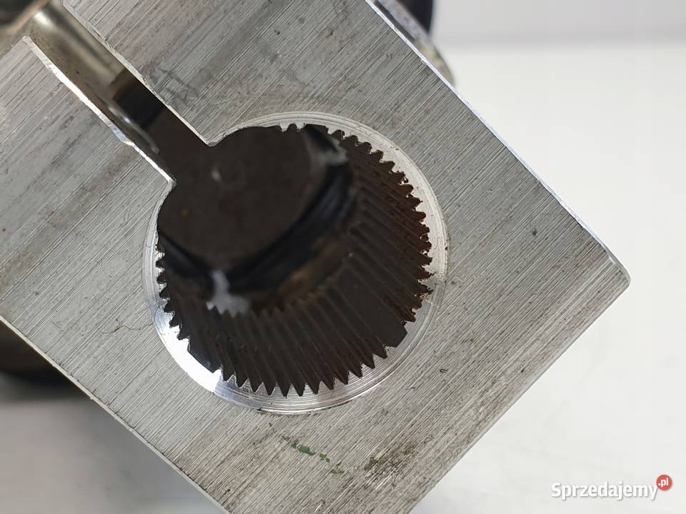 Mercedes W207 Coupe KRZYŻAK KOLUMNY KIEROWNICZEJ osobowe Drążki kierownicze Rudka sprzedam