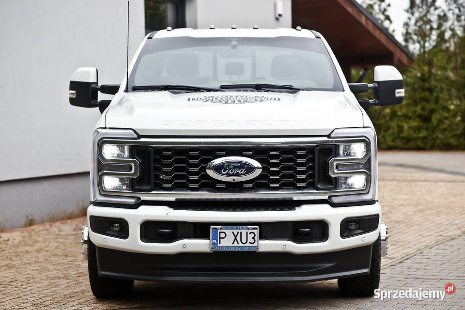 2023 Ford F350 67 diesel 4x4 Karnin