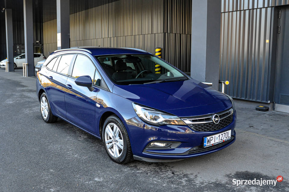 Opel Astra 16CDTI Bezwypadkowa 2017 r