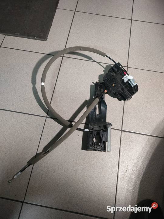 NISSAN QASHQAI 2 II J11 ZAMEK DRZWI LEWY tył 3 wielkopolskie Turek
