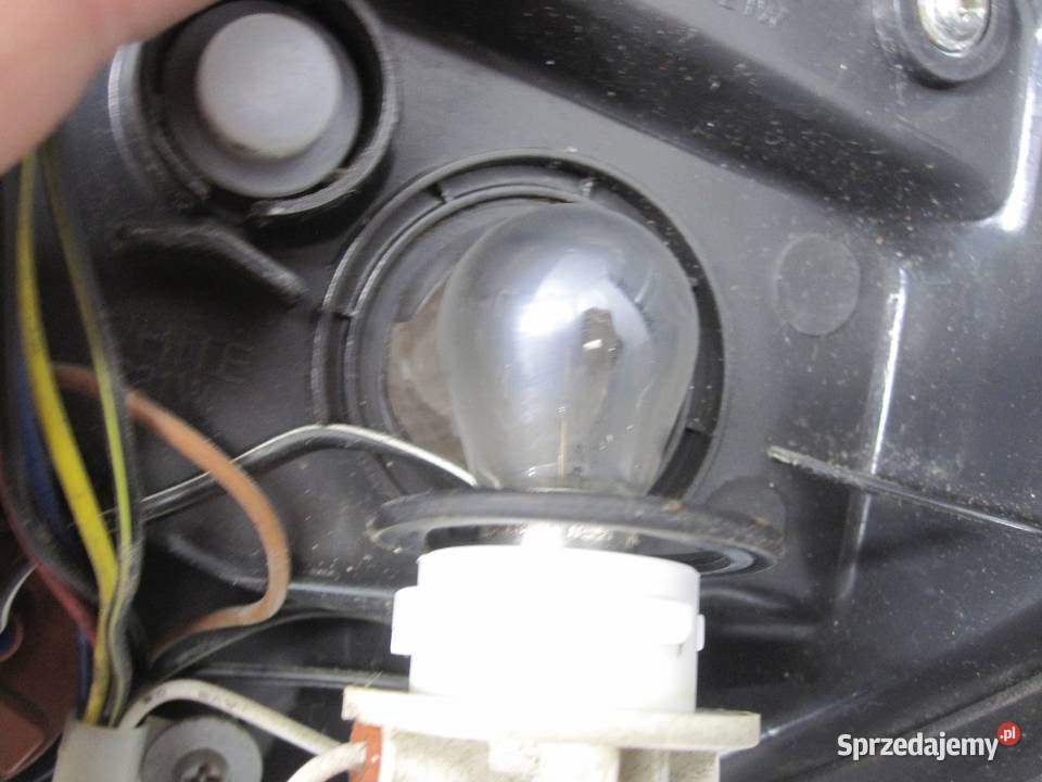 OPEL ANTARA 20 CDTI 07r lampa lewa tył Kielce