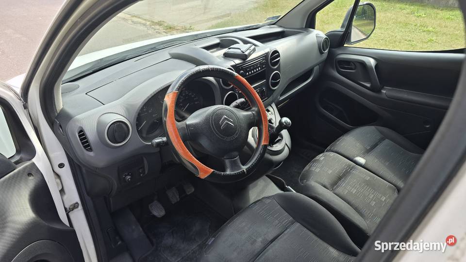 Citroen Berlingo 2009 16HDI 90 3 osobowy bez Citroën wielkopolskie Konin