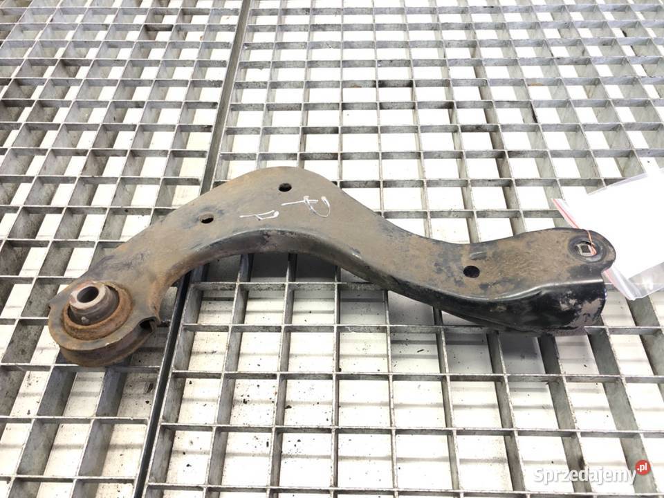 WAHACZ PRAWY TYŁ TOYOTA COROLLA E21