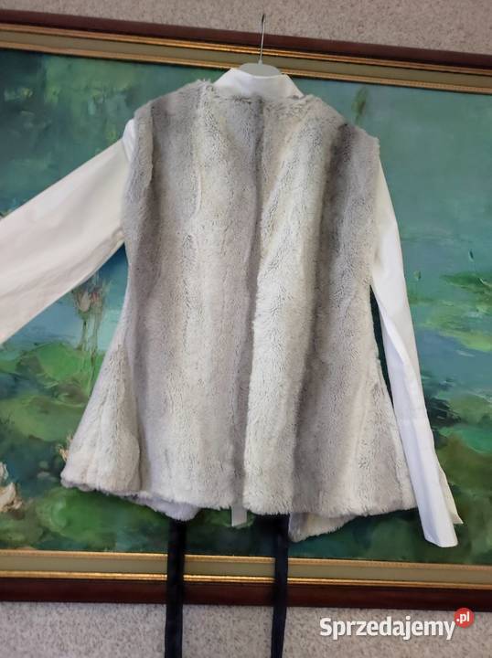 kamizelka kubraczek serdak bezrękawnik futerko biały Pozostałe Kielce