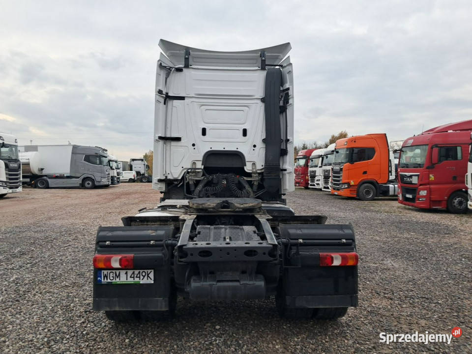 Mercedes Actros Komorniki