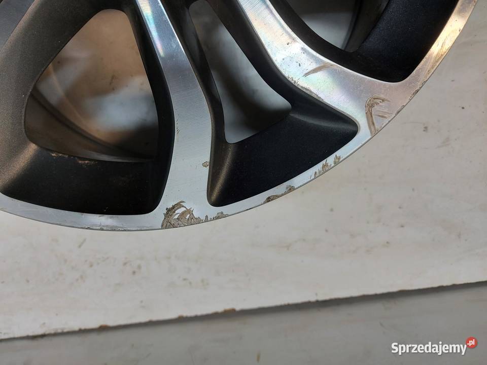 MERCEDES W205 Felga alufelga 8Jx17 A2054013900 aluminiowe