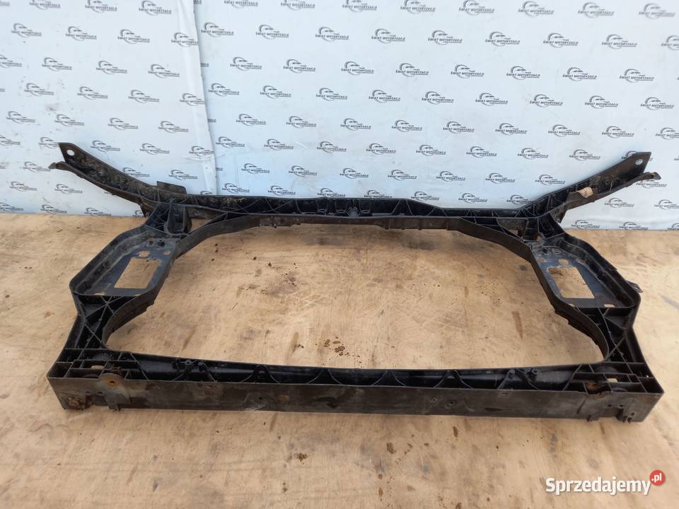 AUDI A4 B8 IV 08r pas przedni wzmocnienie Motoryzacja Kielce