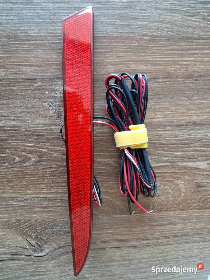 nowa lampa do zderzaka niestety nie wiem do Oświetlenie Sandomierz