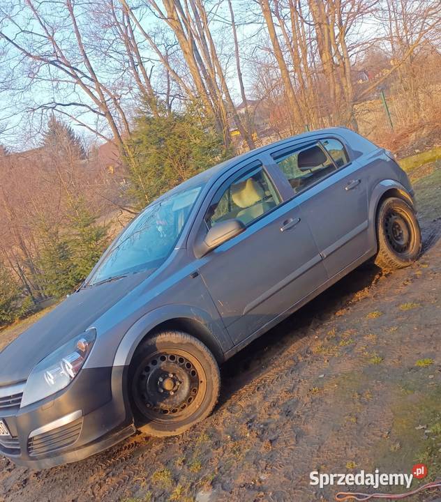 Astra h 17 80 2004r Do Jazdy Żywiec sprzedam