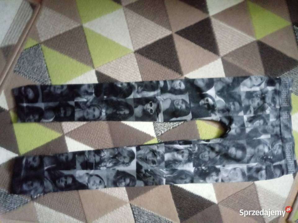 Nowe legginsy bezszwowe z twarzami