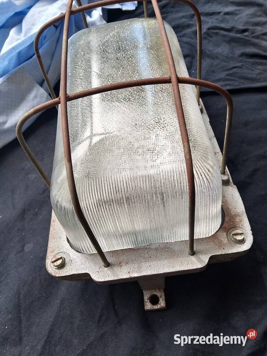 Stara mocna lampa POLAM WILKASY czasy PRLu IP56