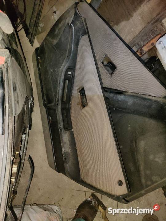 Audi 8090 B3 elektryczne szyby i lusterka