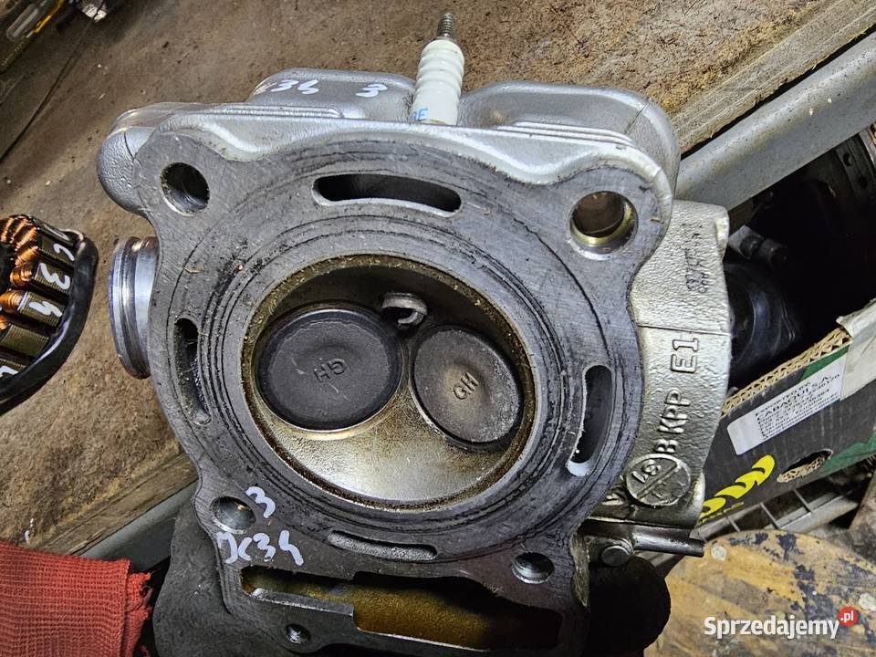 Honda CBR 125 jc34 głowica zawór zawory sprężyna Jelenia Góra