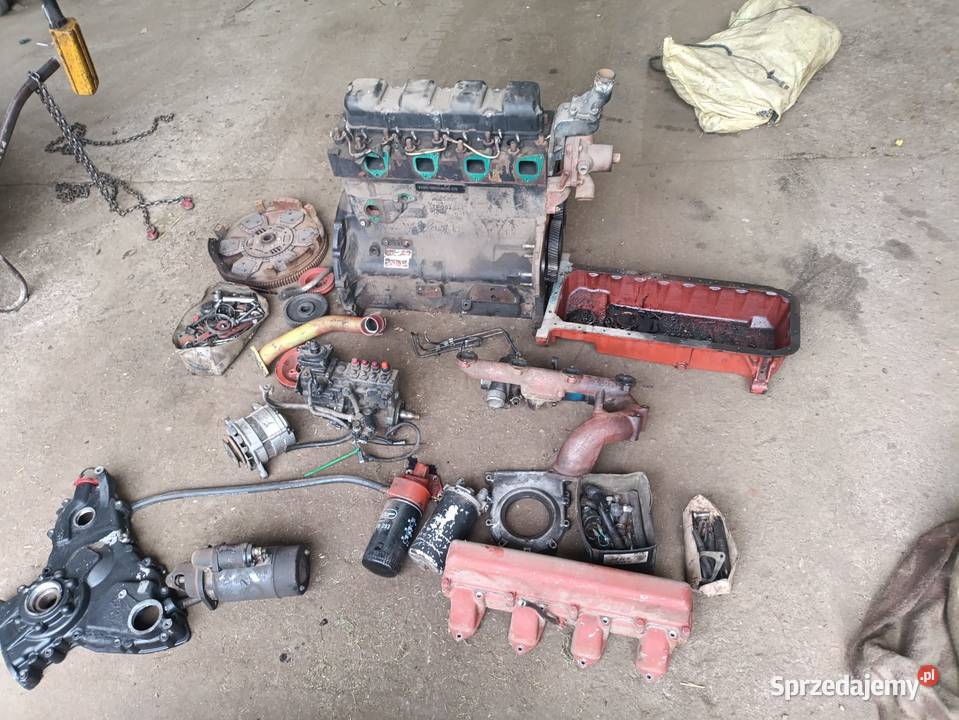 Silnik Zetor Forterra 11441 części pompa Stężyca