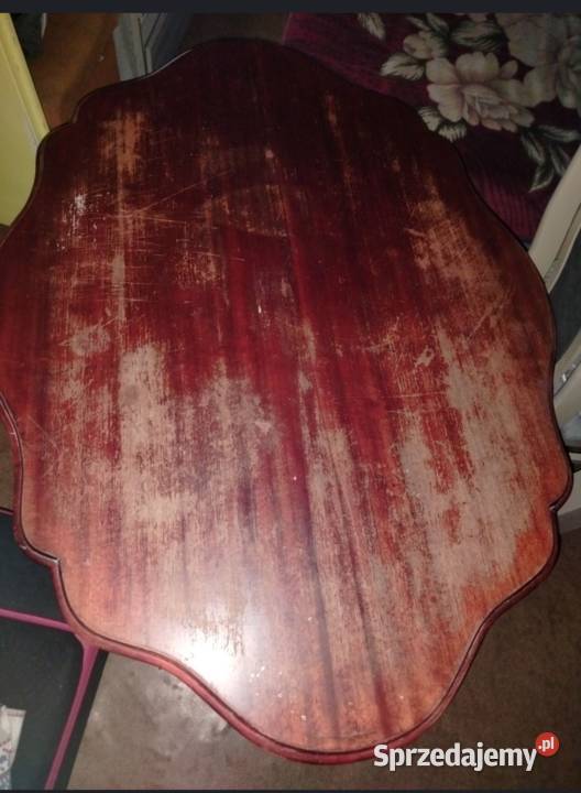 Sprzedam stół zabytkowy