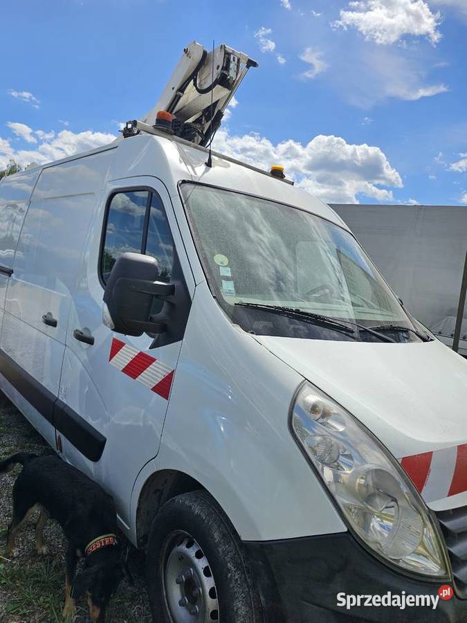 RENAULT MASTER PODNOSNIK KOSZOWY ZWYZKA 14 m 2 Rok produkcji 2011 Tarnobrzeg sprzedam
