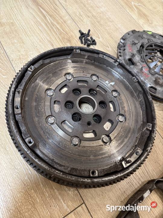 Kompletne sprzęgło dwumasa Luk Golf VI 16tdi osobowe