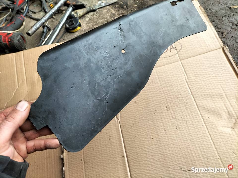 AUDI 80B4 80 B4 8A097182 OSŁONA KOLUMNY lubelskie Kamień-Kolonia