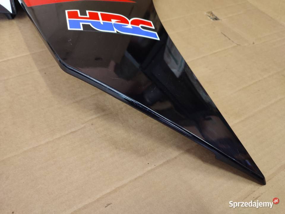 Honda CBR 125 R jc50 owiewka boczek plastik Elementy nadwozia Jelenia Góra