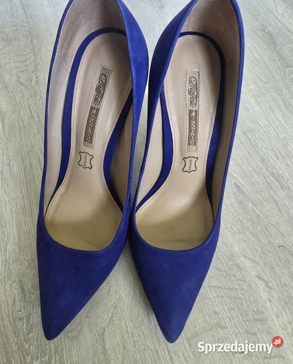 Nowe markowe buty Czółenka