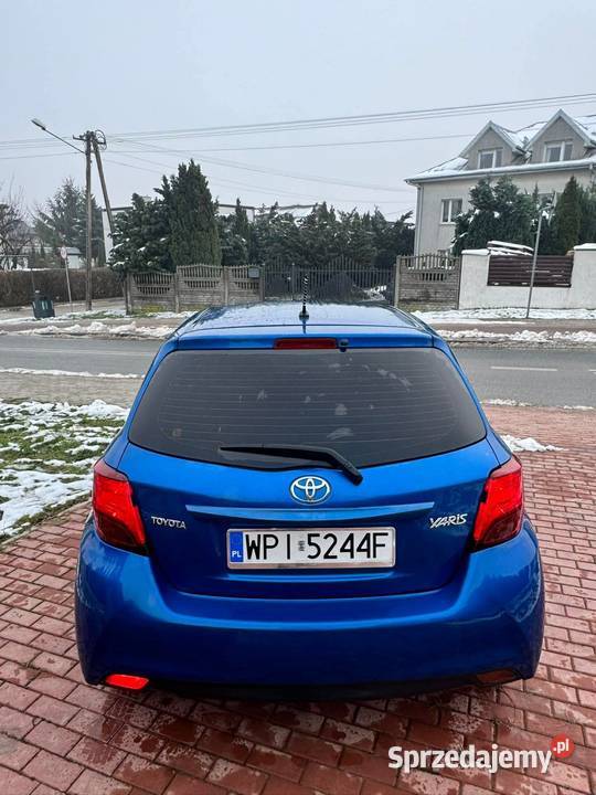 Toyota Yaris lift Salon Polska niski przebieg manualna Zgierz