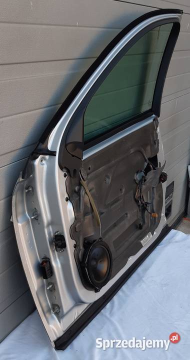 DRZWI PRAWY PRZÓD SAAB 93 93