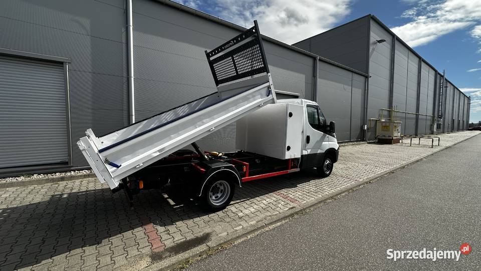 IVECO DAILY 35140 23 EURO 6 BEZ ADBLUE KIPPER bezwypadkowy wielkopolskie Piekarzew sprzedam