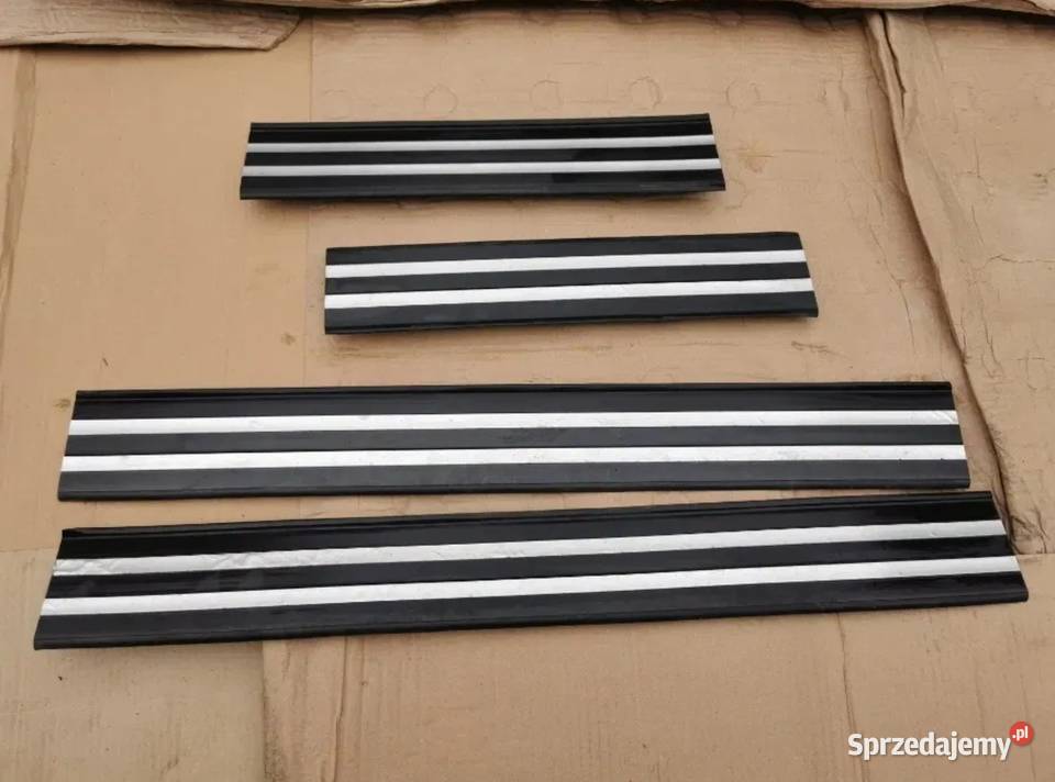 Nakładki progowe BMW e34 komplet Żory