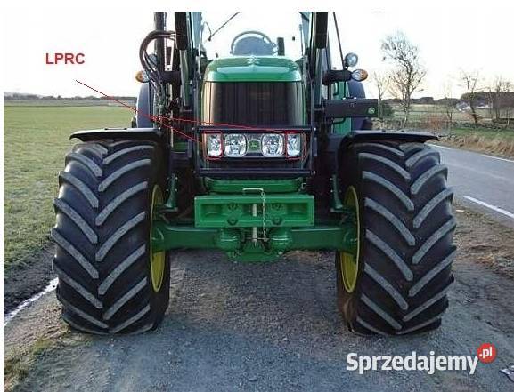 LAMPA ROBOCZA JOHN DEERE H27 PRAWA Z ŻARÓWKĄ Trzciana
