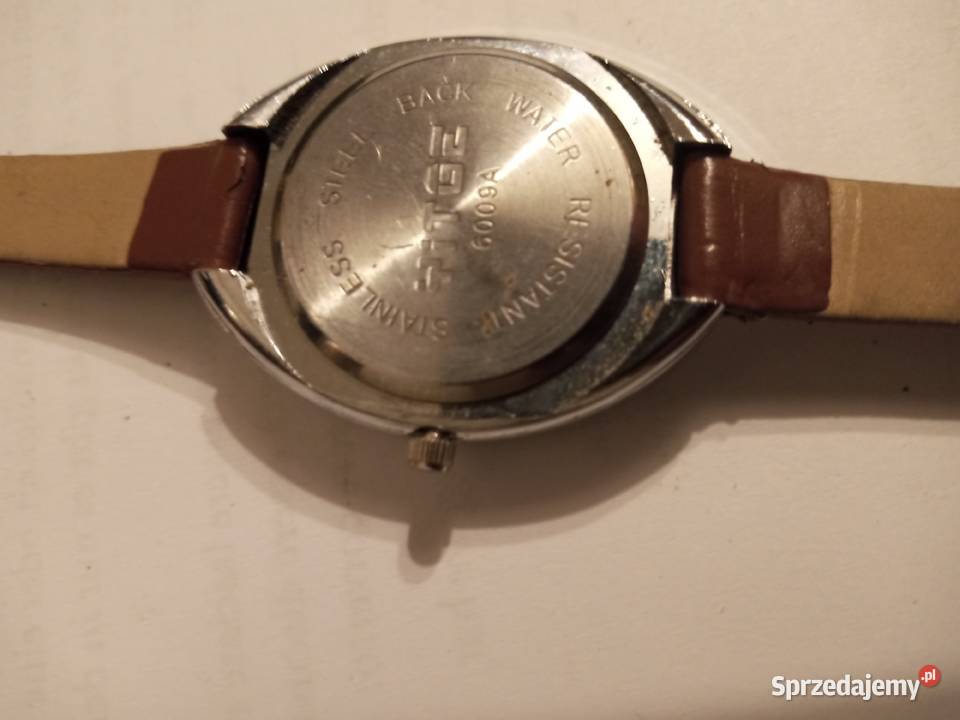 ZEGAREK KWARCOWY 57 Szczecinek