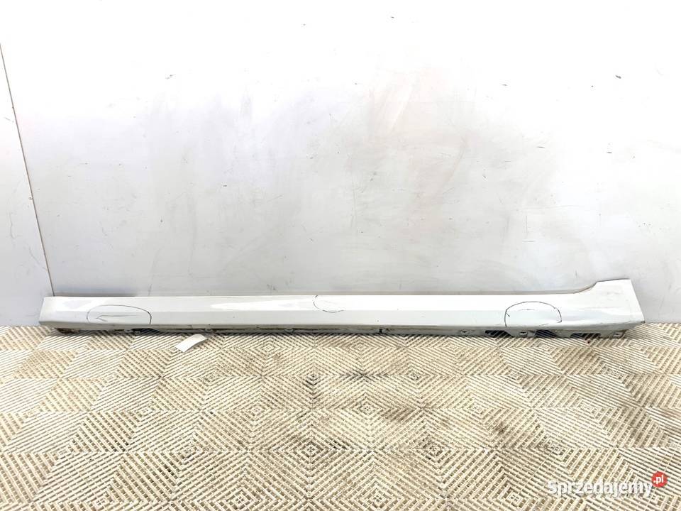 LISTWA PROGOWA LEWY BMW G30 SedanLimuzyna