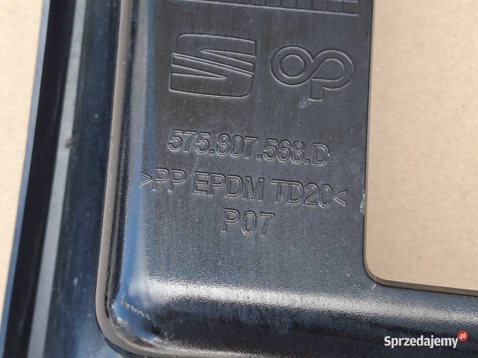 SEAT ATECA CUPRA DOKŁADKA ZDERZAKA TYŁ DYFUZOR osobowe Bieleń
