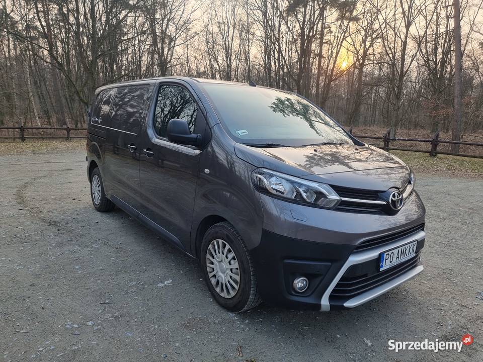Toyota Proace salon serwis FV23 climatronic ASR (kontrola trakcji)