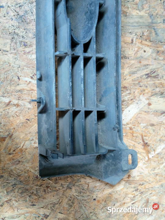 Grillatrapa Ford Sierra osobowe Części Lublin