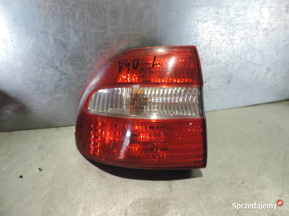 VOLVO V40 LIFT LAMPA TYŁ LEWA osobowe Nowy Sącz