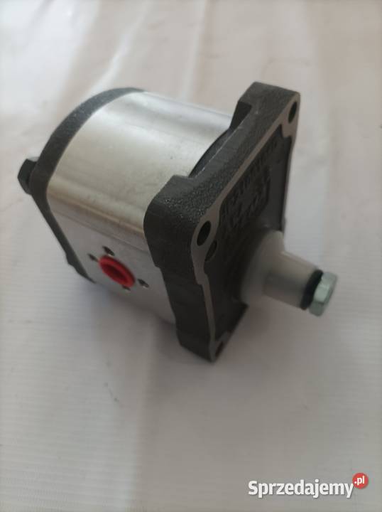 3539857M91 POMPA HYDRAULICZNA MASSEY FERGUSON Zbuczyn