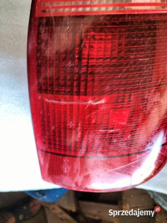 PUNTO 1 LAMPA TYŁ TYLNA PRAWA Kamień-Kolonia