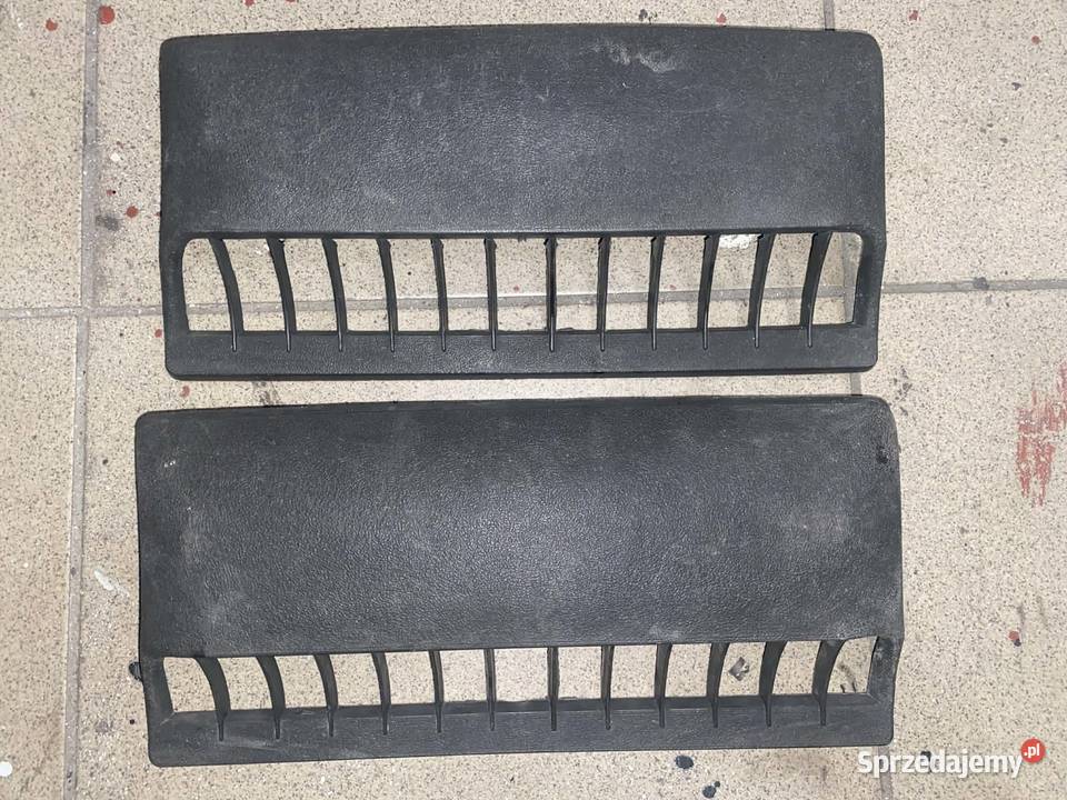 Maluch 126p osłony wentylacyjne klapy silnika Listwy i nakładki Lyski