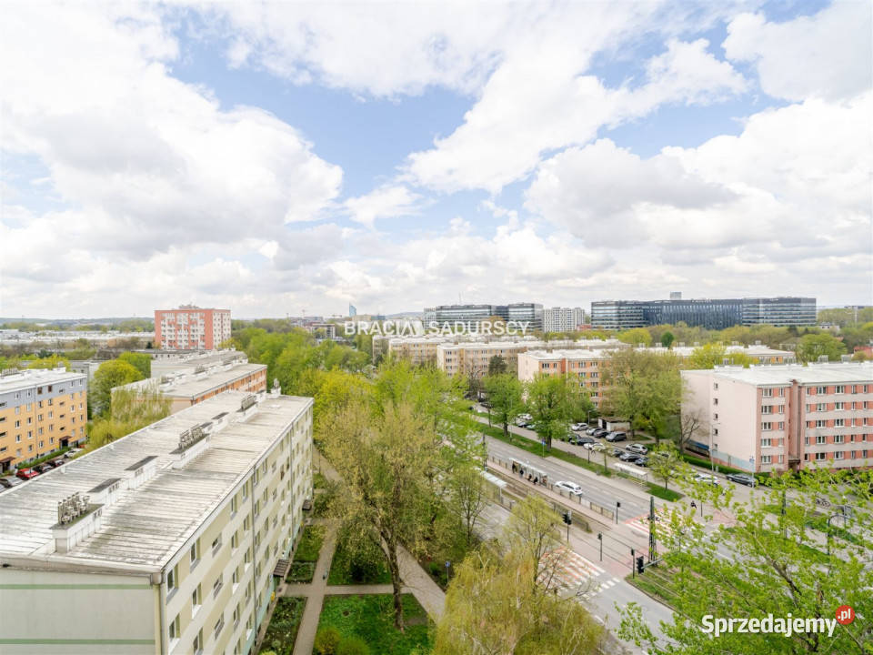 Mieszkanie 231m2 1 pokój Kraków Widok blok Wynajem małopolskie