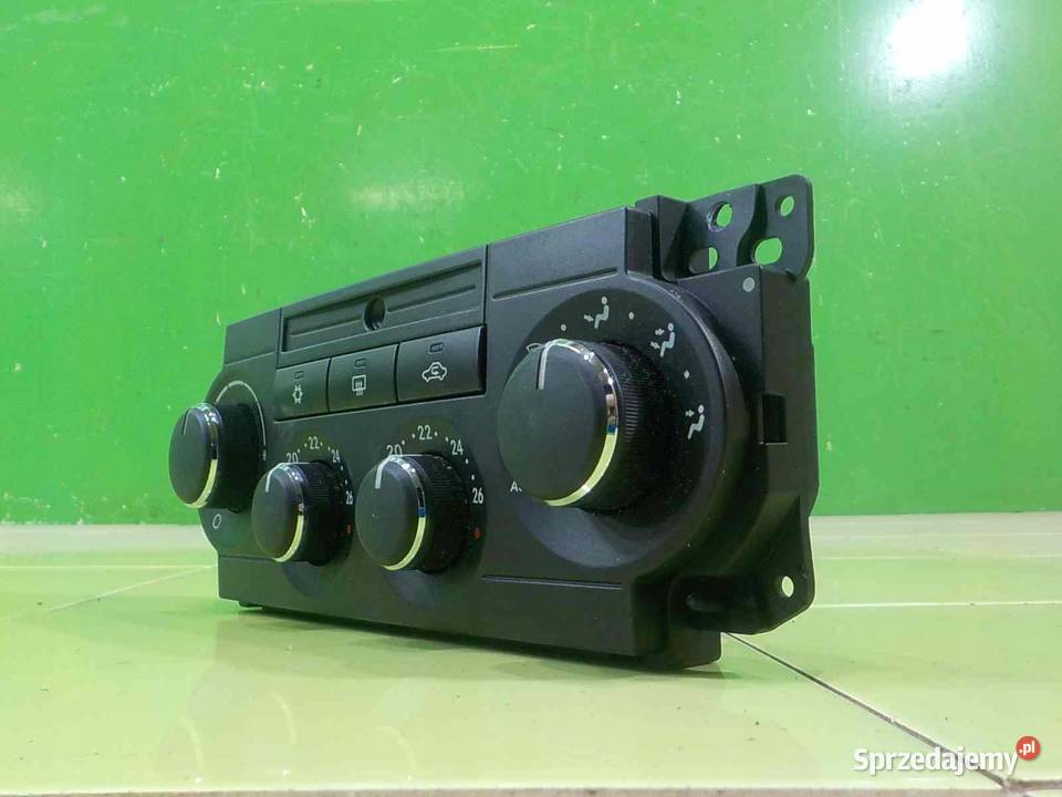 CHRYSLER 300C 30 CRD 06r SEDAN 4D panel Panele sterowania, przełączniki mazowieckie