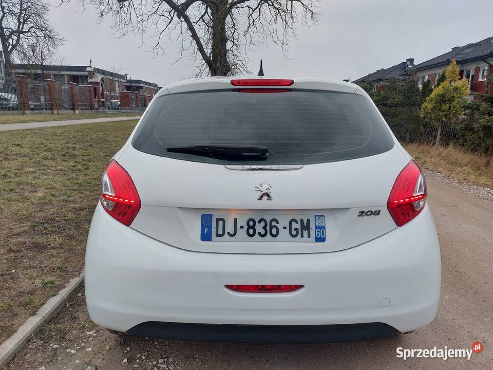 Peugeot 208 2014 14 hdi klimatyzacja